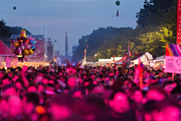 Am Samstag findet das St. Bernard Party statt         St. Bernard Mensa wird zur Party-Hölle