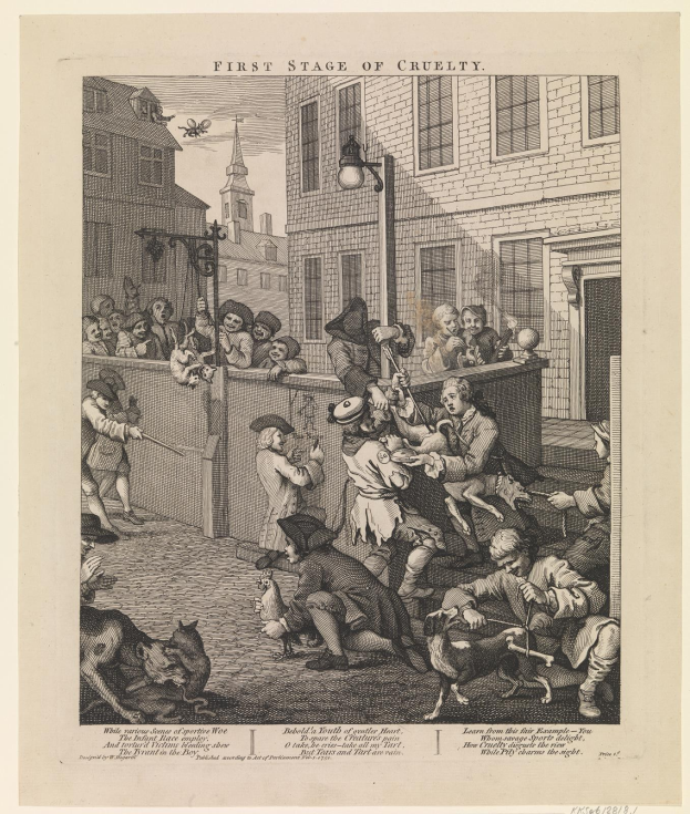 Eine Gruppe von Menschen und Tieren versammelt sich vor einem Gebäude mit Fenstern, einem Lichtmast und einem Himmel im Hintergrund; unten steht 'Erste Stufe der Grausamkeit'.