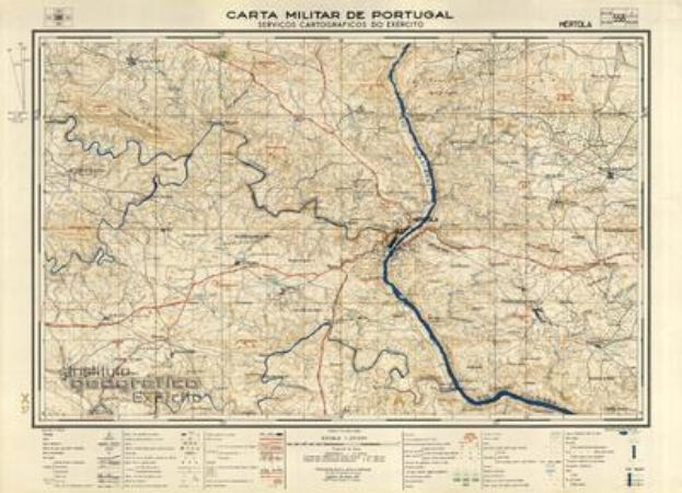 Detailierte Karte von Portugal aus der Carta Militar, die Straßen, Flüsse und geografische Merkmale zeigt, mit Text oben und unten auf dem Papier.