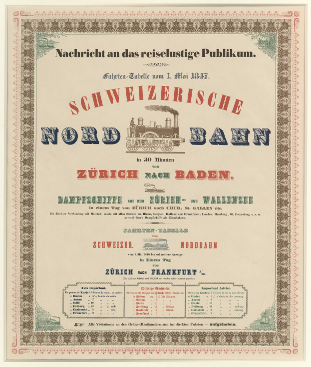 Plakat mit einem Zug mit der Aufschrift "Schweizerische Nordbahn in Baden, Deutschland" in der Mitte auf einem hellgelben Hintergrund mit schwarz-weißem Karomuster und dekorativem Rahmen.